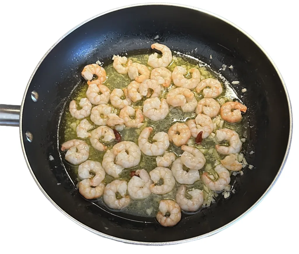 Photoroom_20240720_195517-1024x868 Espaguetis con Gulas y Gambas: Receta Fácil y Deliciosa