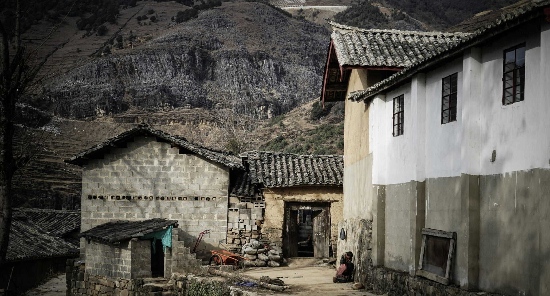 Capítulo 6: La Casa de las Sombras Pueblo