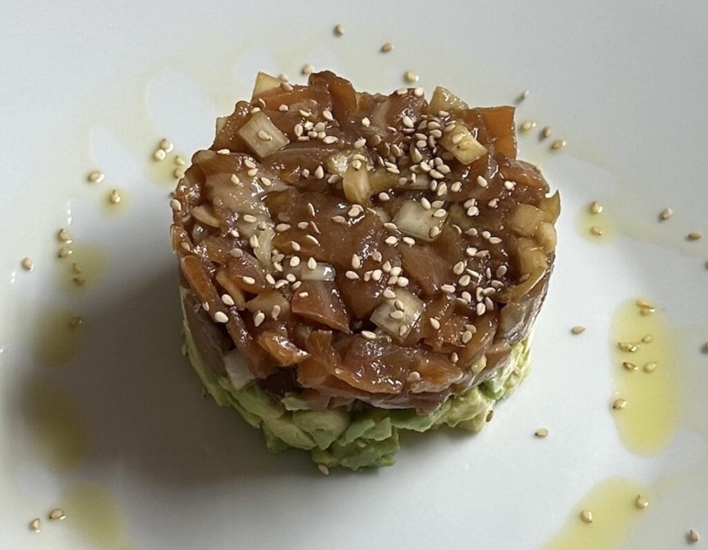 IMG_3193-1-1024x796 Tartar de Salmón y Aguacate