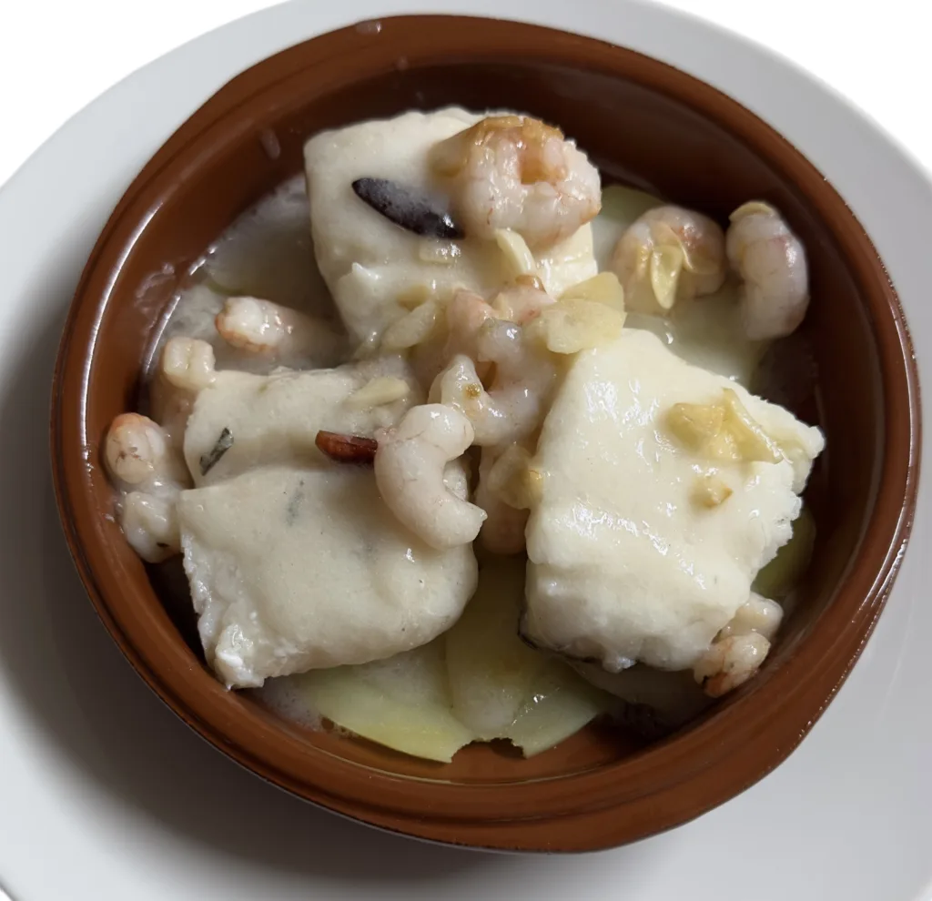 IMG_3626-1024x990 Pilpilada de Bacalao con Gambas: Una Delicia Marítima