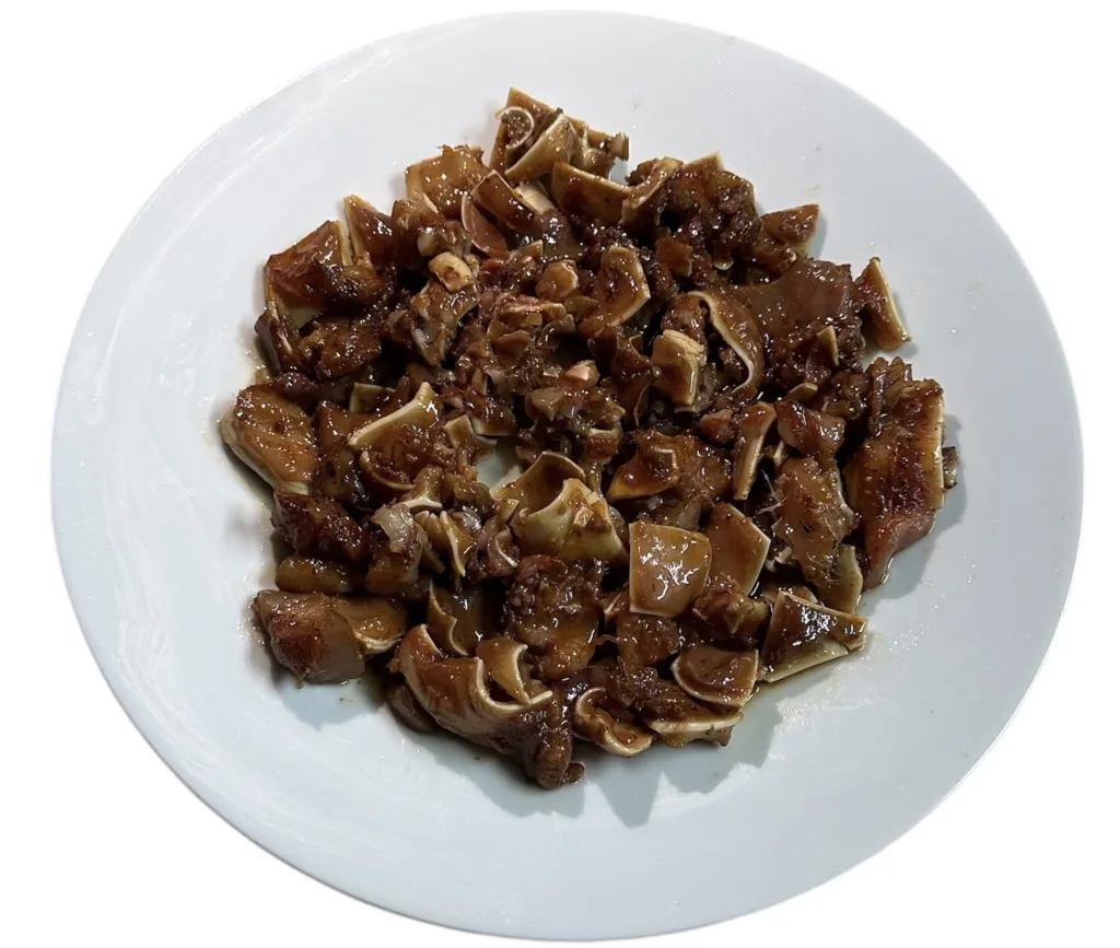 IMG_3631-1024x867 Oreja de Cerdo en Salsa: ¡Deliciosa!