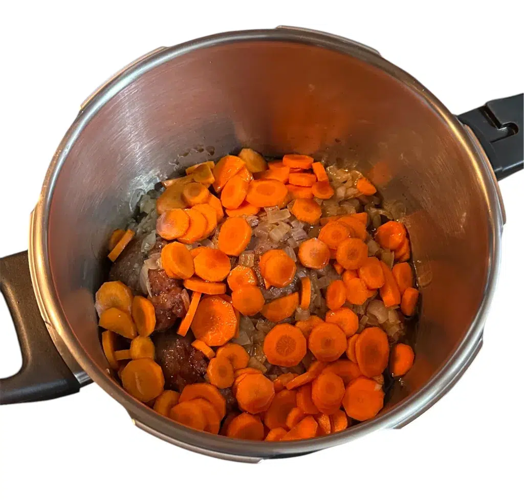 IMG_4074-1024x977 Carrilleras de Cerdo al Pedro Ximénez en Olla Rápida: Receta Fácil y Sabrosa que Tienes que Probar