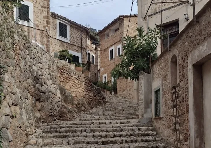 Los 10 Pueblos Más Bonitos de España que ¡No Puedes Perderte! ilustración