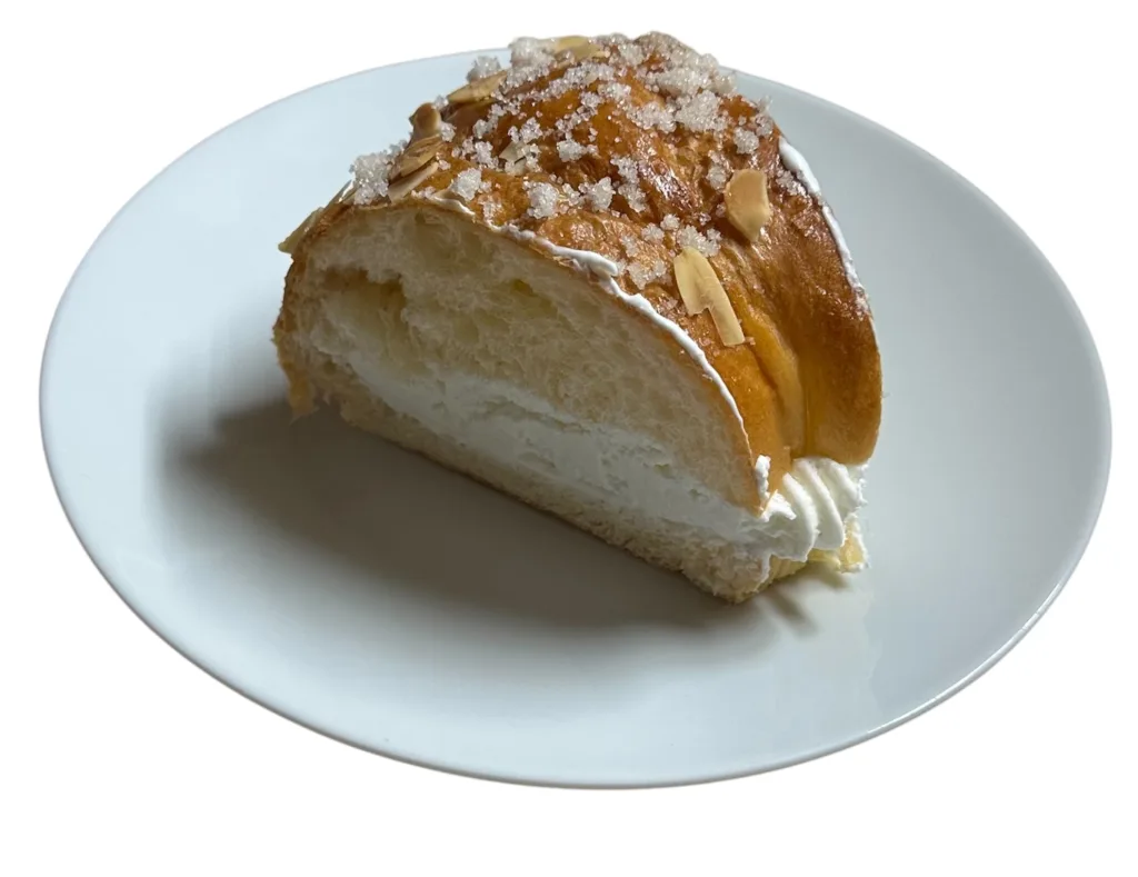 El Roscón de Reyes: Un Clásico Dulce de Nuestra Navidad ilustración