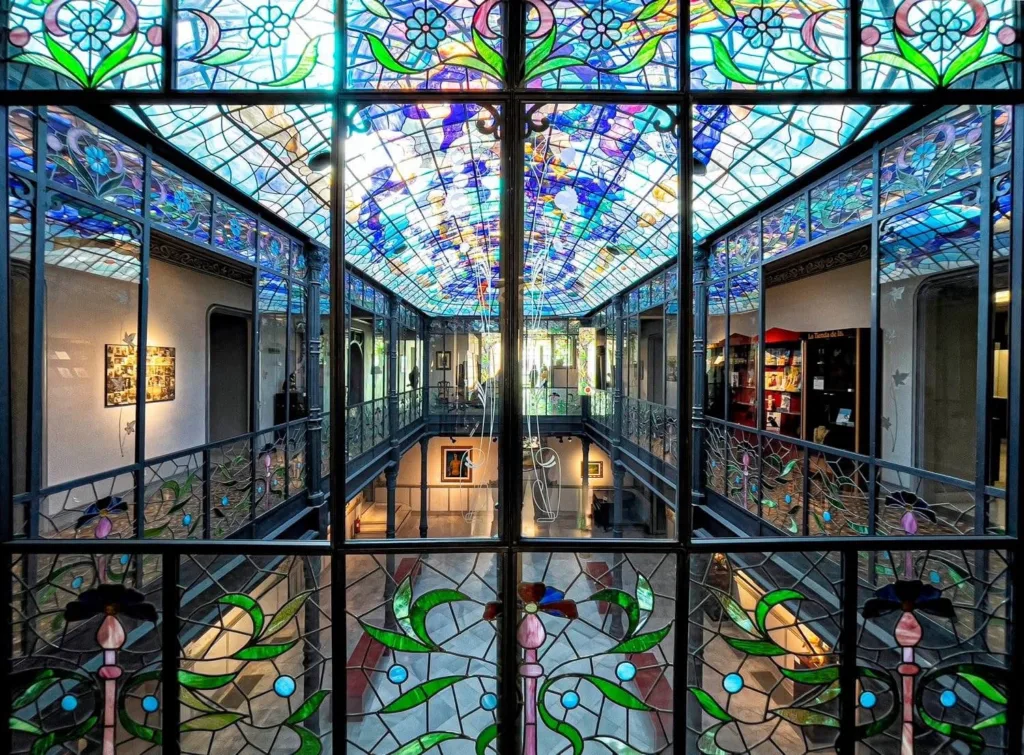 IMG_0371-1024x755 Qué ver en Salamanca y por qué la Casa Lis es una Visita Imprescindible