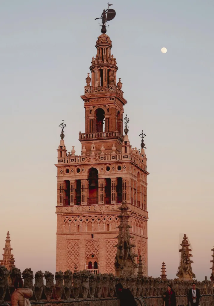 IMG_0420-717x1024 Los 10 Monumentos de España Que No Puedes Dejar de Visitar